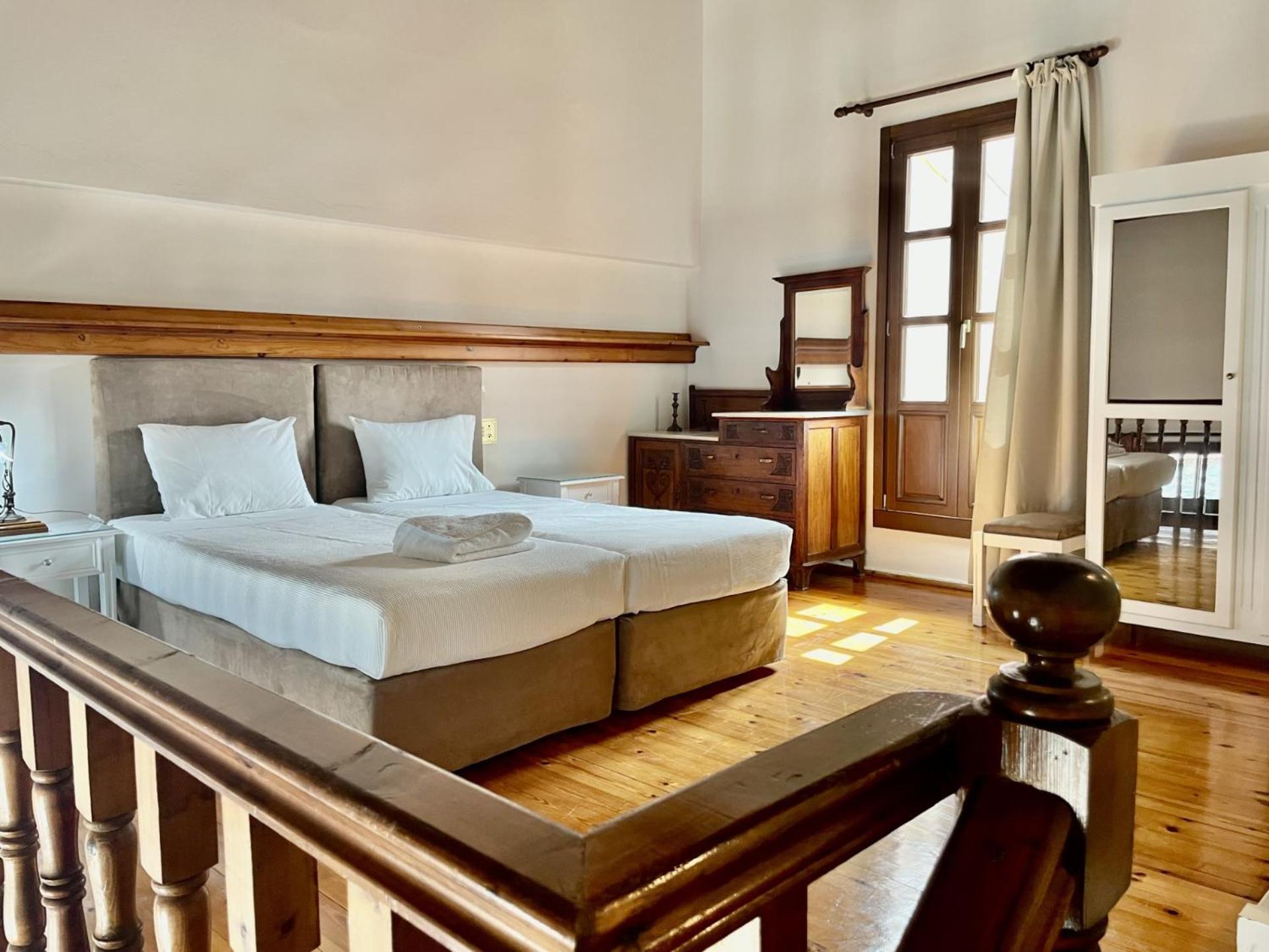Erietta Suites Chania  Ngoại thất bức ảnh