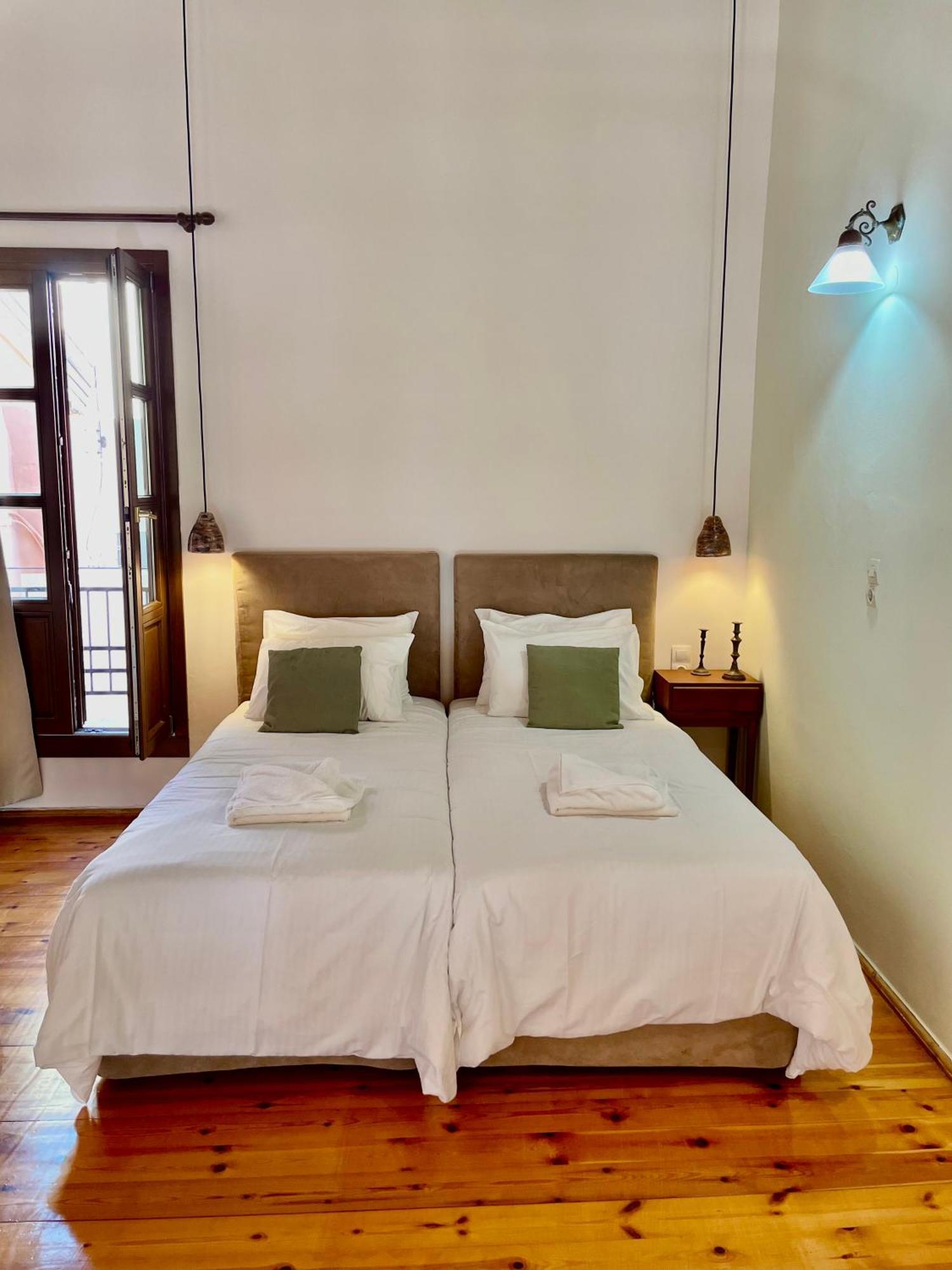 Erietta Suites Chania  Ngoại thất bức ảnh
